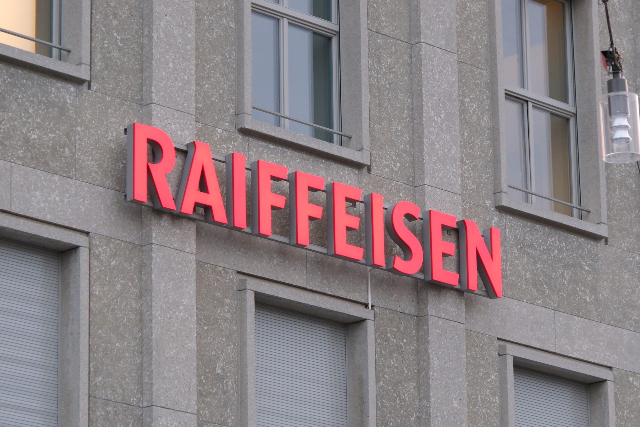 SKN | Raiffeisen Switzerland’s Cooperative Model: How Local Strength Is Shaping a Modern Wealth Strategy