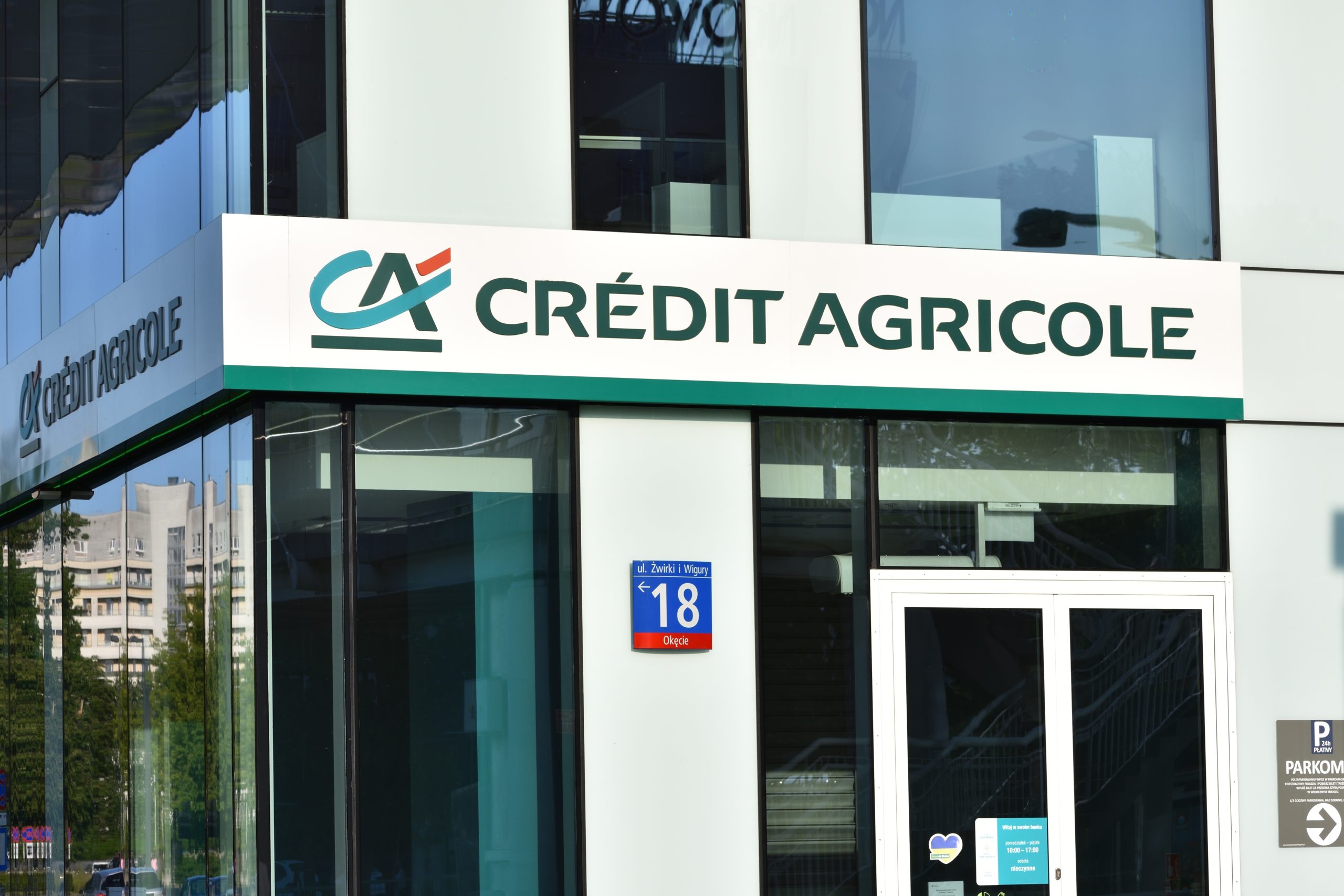 What Services Does Crédit Agricole Offer?