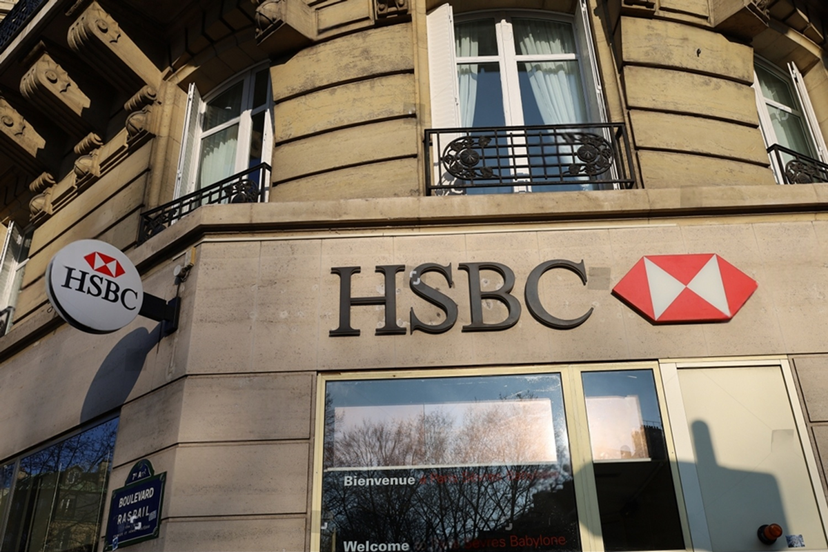 SKN | HSBC’s Pension Asset Review Signals a Continued Focus on Capital Efficiency and Strategic Simplification