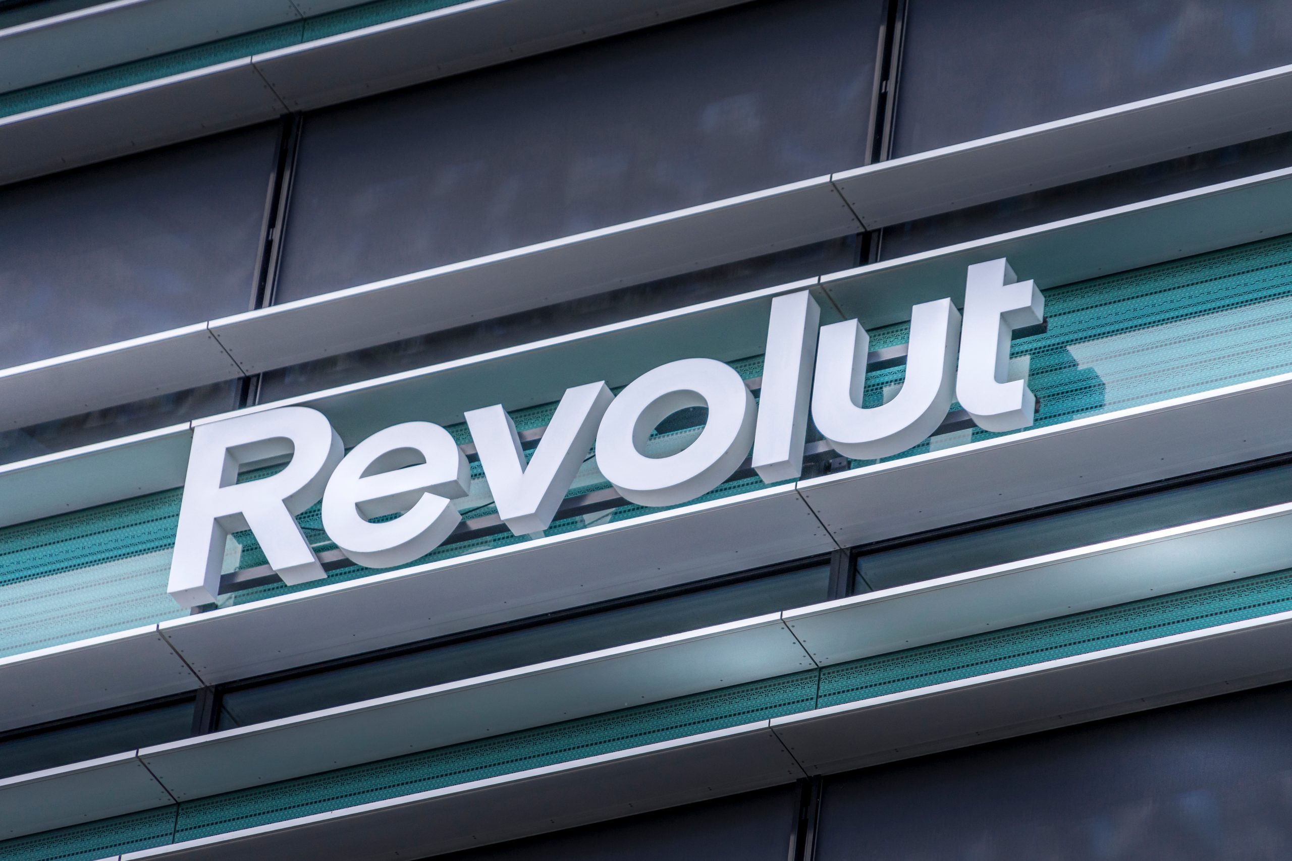 SKN | Why Revolut’s Planned UK Flagship Signals the Next Phase of Private Banking Competition