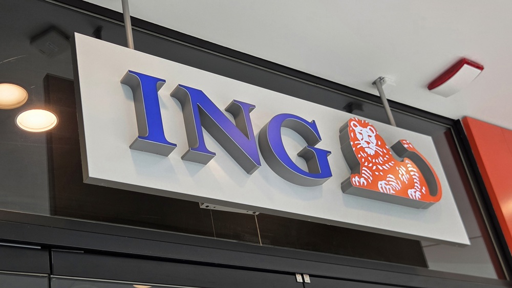 SKN | ING’s Private-Banking Expansion: What HNW Families Should Reassess in a Swiss Wealth Structure
