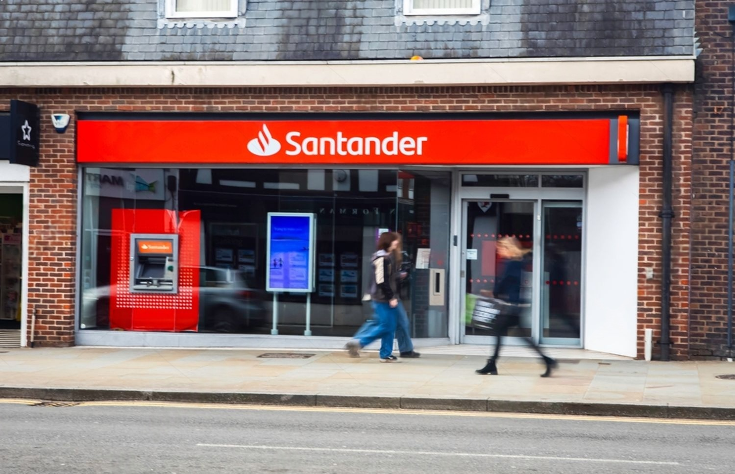 SKN | Santander’s Webster Acquisition Reshapes Its U.S. Banking Franchise