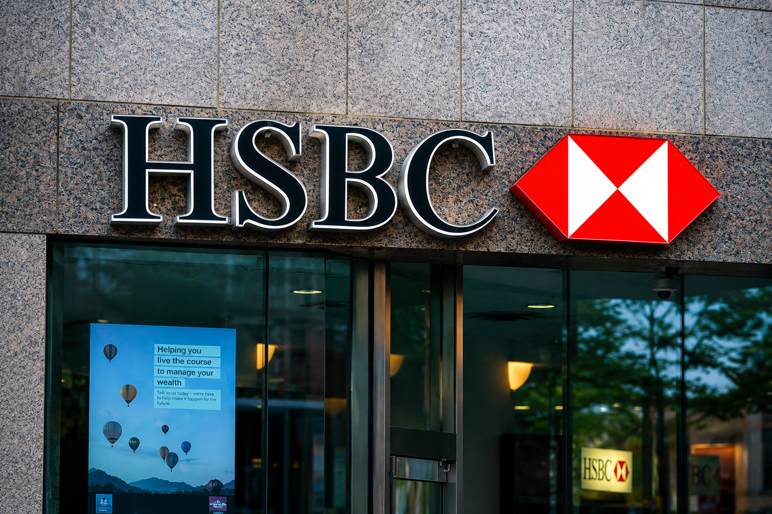 SKN | HSBC Accelerates Global Restructuring as Emirates NBD Expands Egypt Retail Banking Franchise