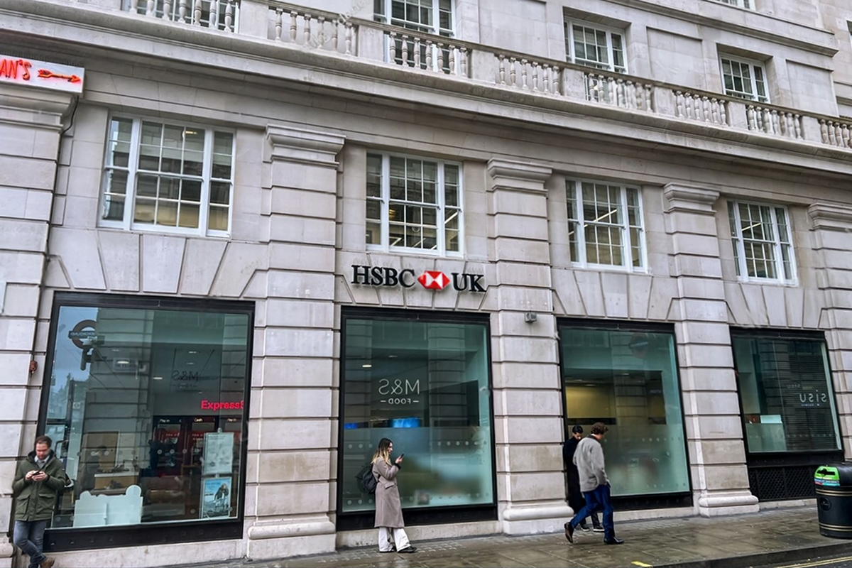SKN | HSBC Strengthens Capital Position as Earnings Surge and Share Buyback Signals Confidence