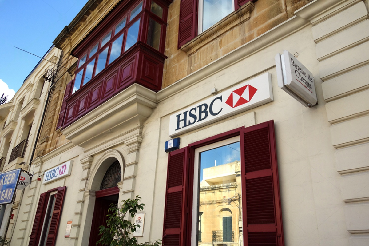 SKN | HSBC Raises 2026 S&P 500 Target to 8,100 as Earnings Strengthen