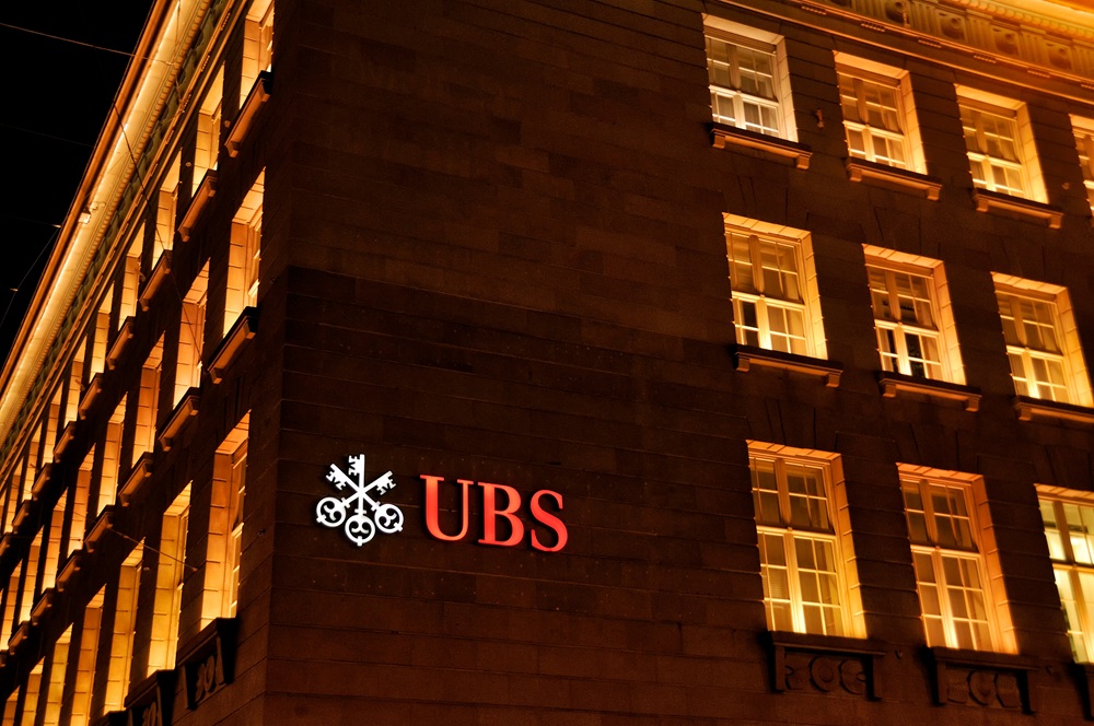 SKN | Foreign Banks Reportedly Express Interest in Potential UBS Combination