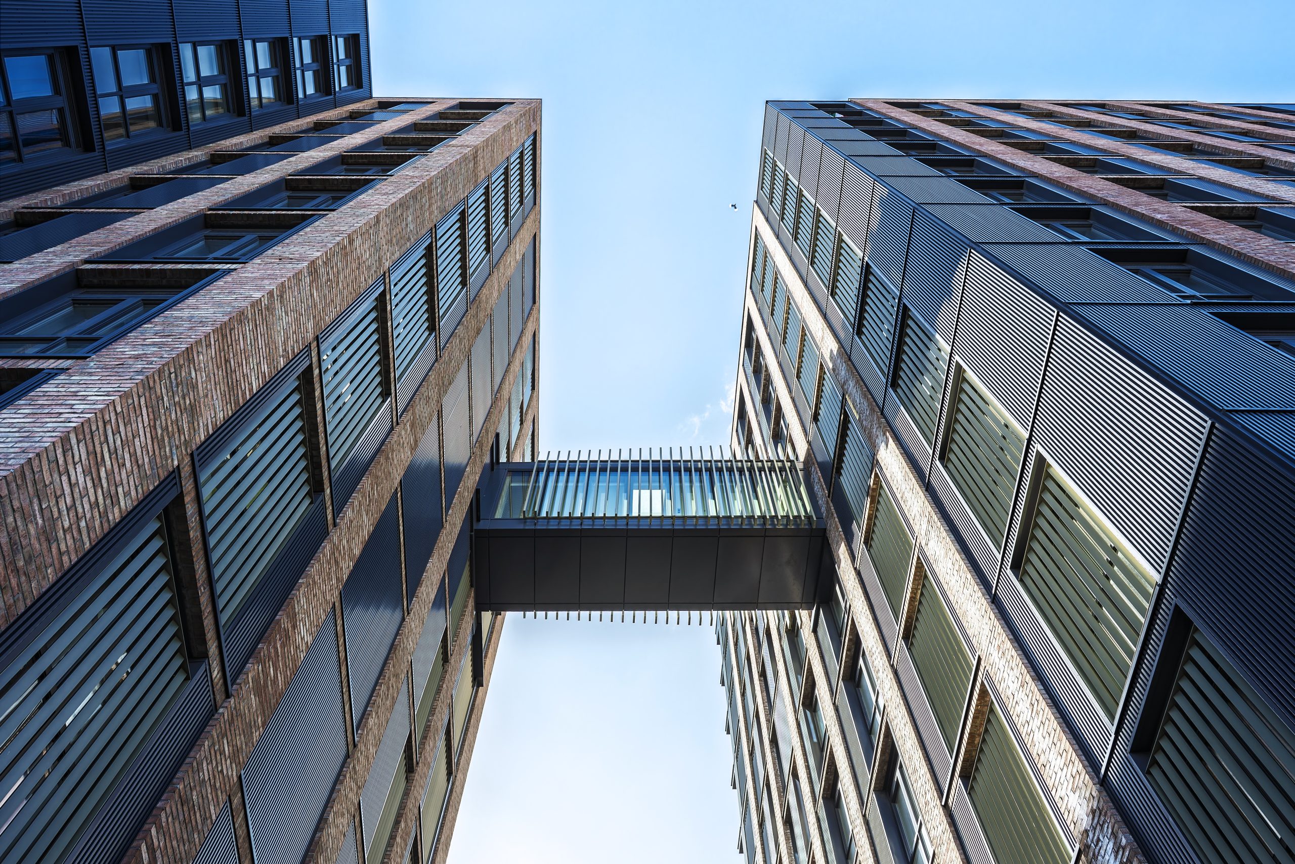 SKN | Europe’s Boardroom Pay Reset: What Rising Financial-Services Compensation Means for HNW Banking